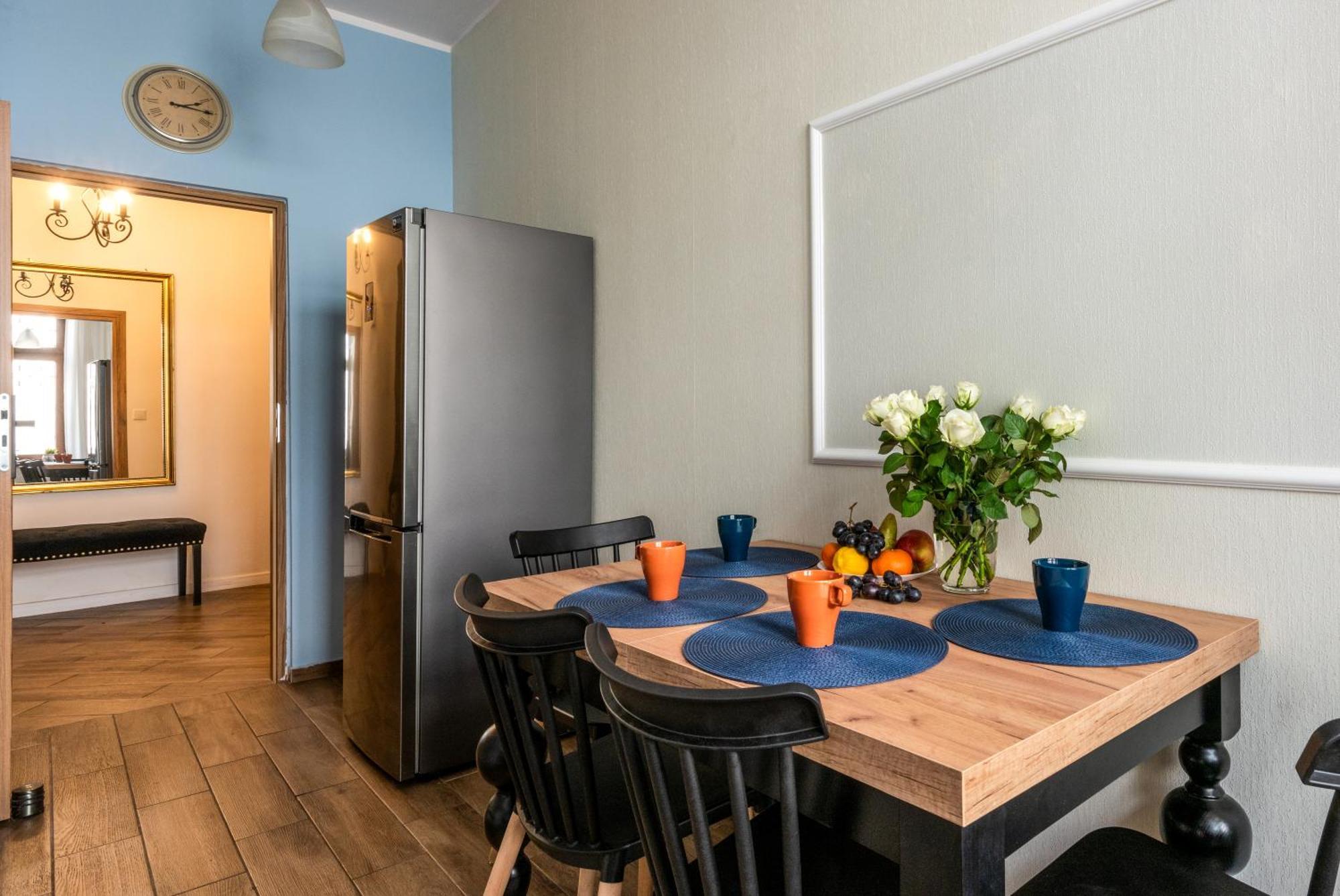 Apartament Tuz Przy Wawelu Краков Экстерьер фото