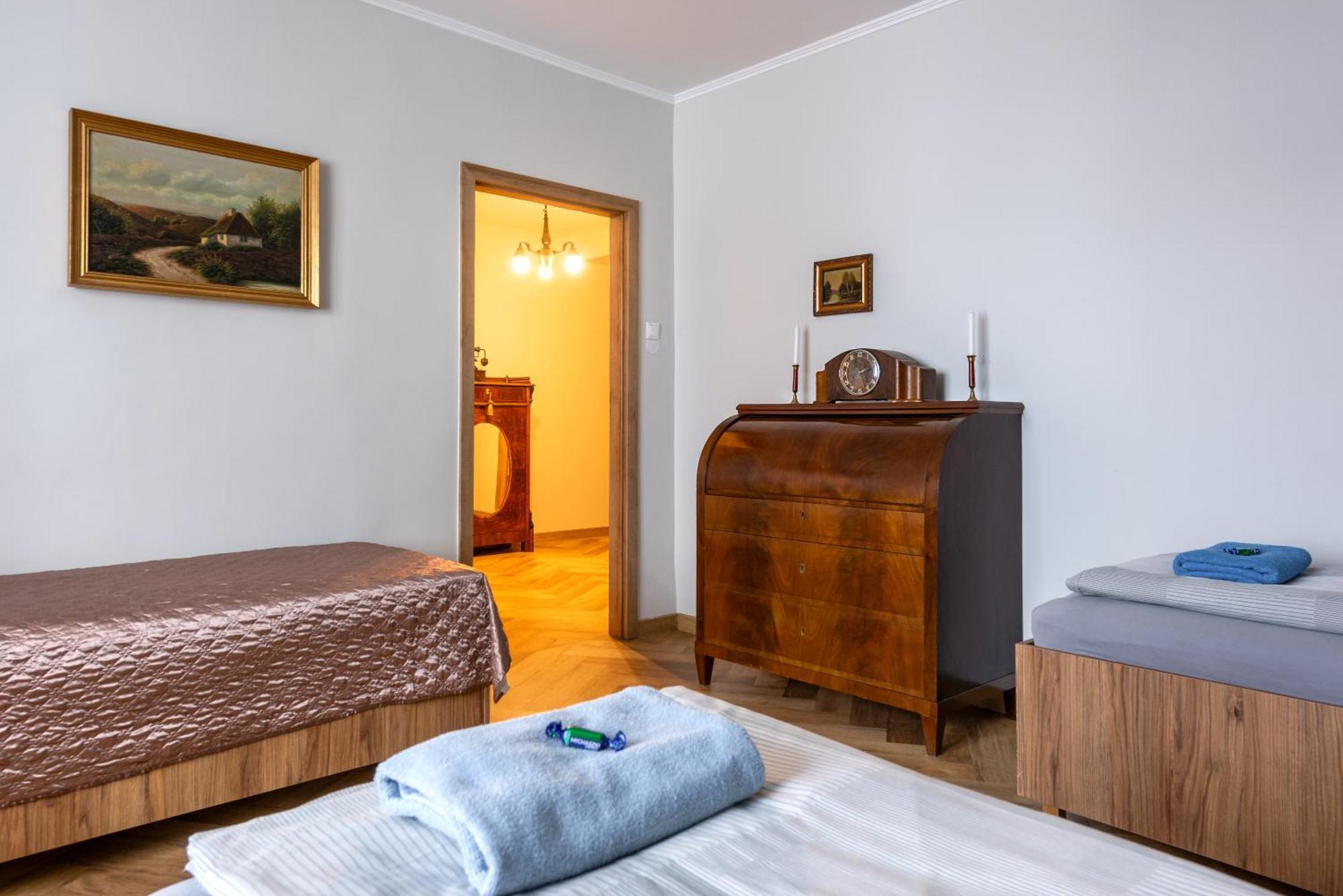Apartament Tuz Przy Wawelu Краков Экстерьер фото